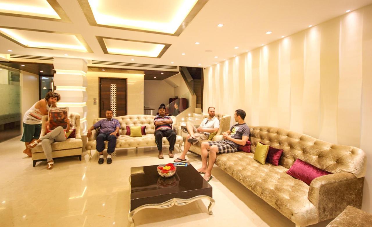 Hotel Supreme - Cuffe Parade Bombaim Exterior foto